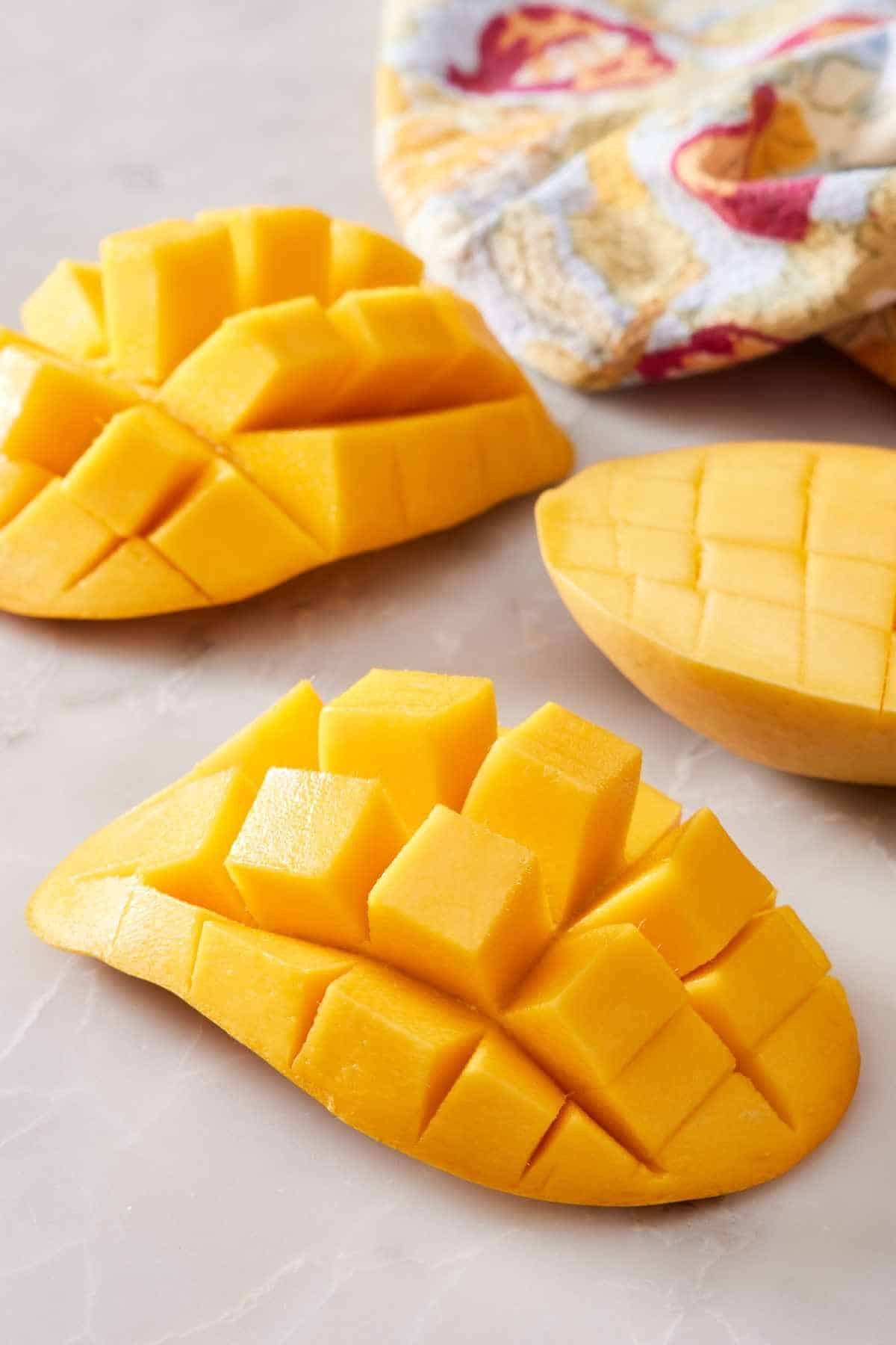 Rosigold Mango Aam Grafted Healthy Fruit Plant