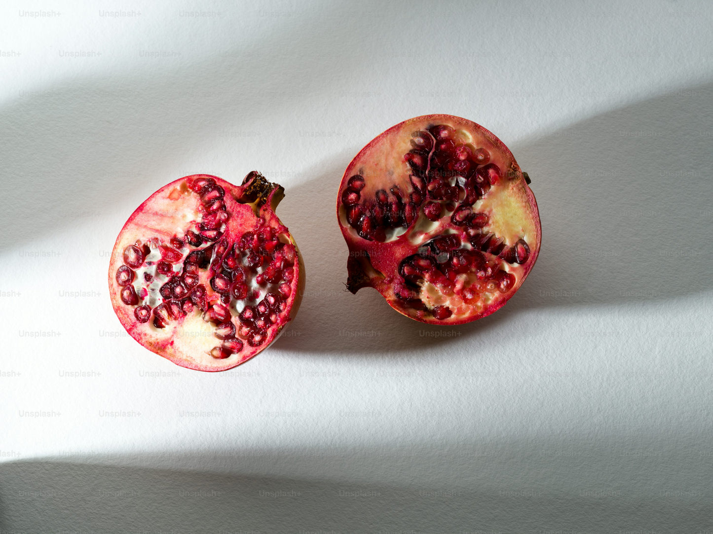 Valenciana Pomegranate Grafted Fruit Plant – High Yielding Sweet Juicy Anar Tree Variety